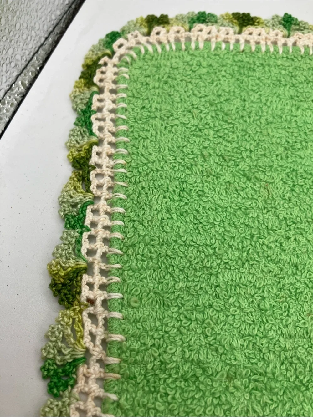 St. Mary’s Crochet-Edge Wash Cloth